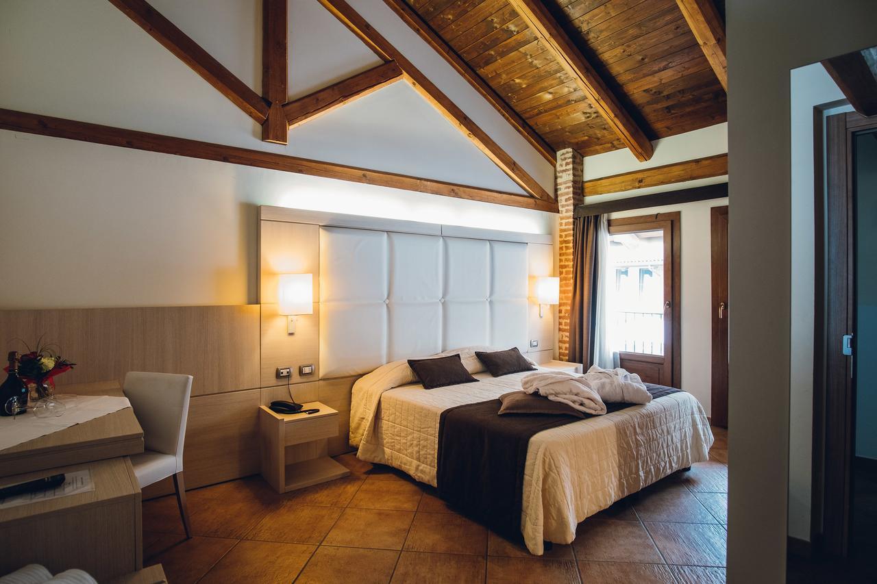 Hotel Ultimo Borgo Settimo Torinese Extérieur photo